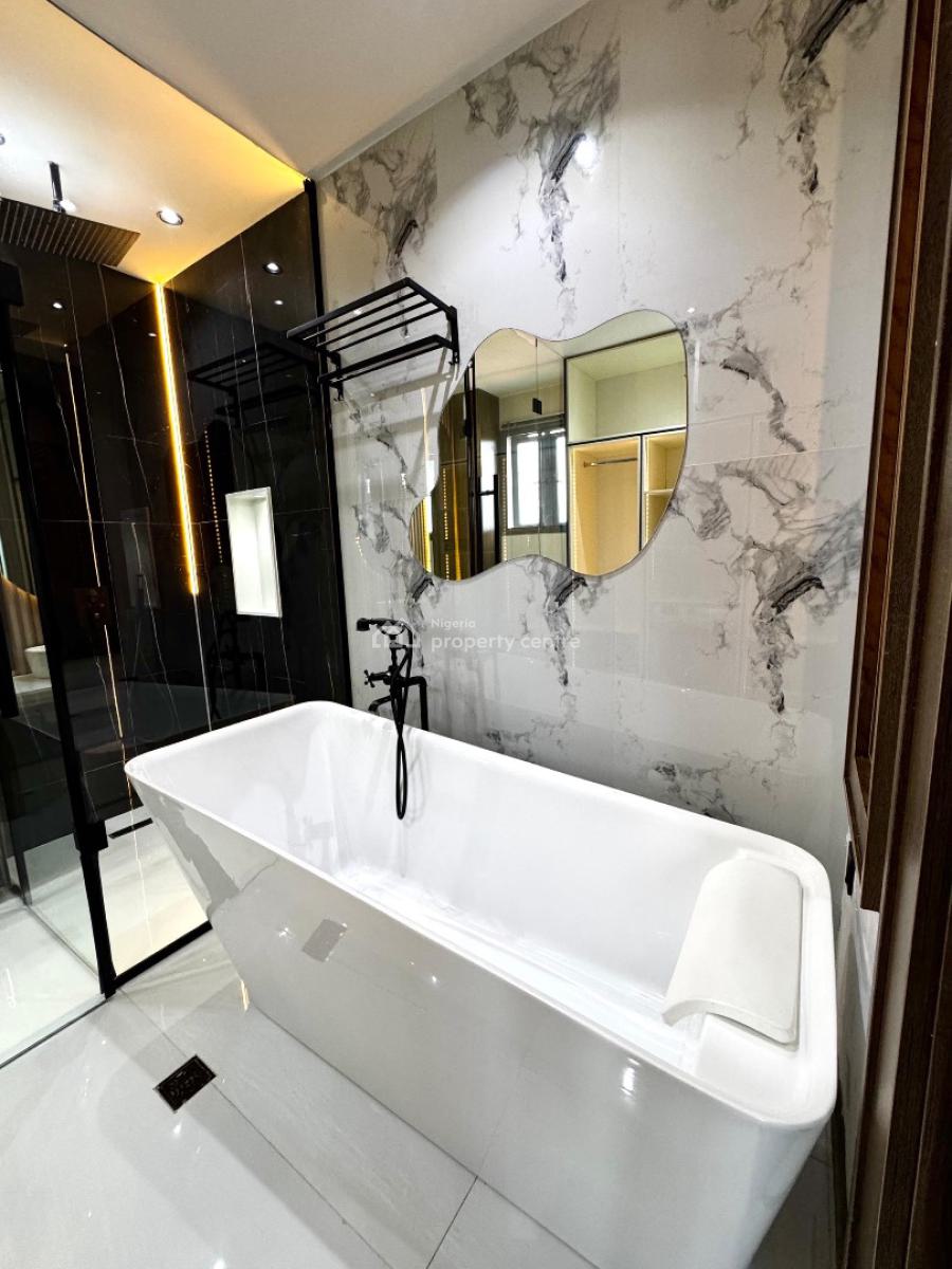 Introducing a First of a Kind One Bedroom Smart Penthouse with a Priva, Lekki Phase 1, Lekki, Lagos, Flat / Apartment Short Let
