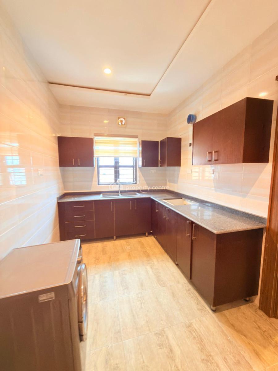 Newly Built 1 Bedroom Flat, Katampe, Abuja, Block of Flats for Sale
