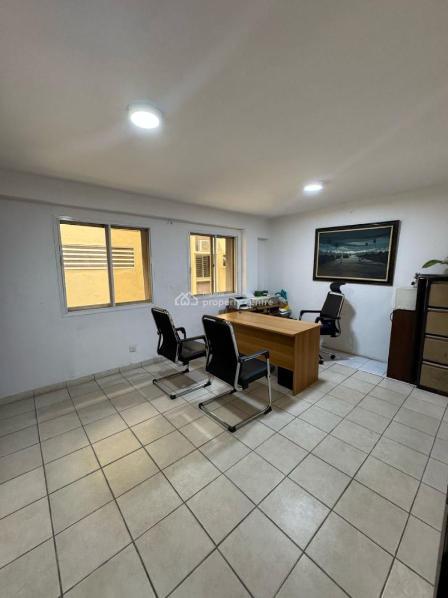 4-bedroom Commercial Property, Victoria Island (vi), Lagos, House for Rent