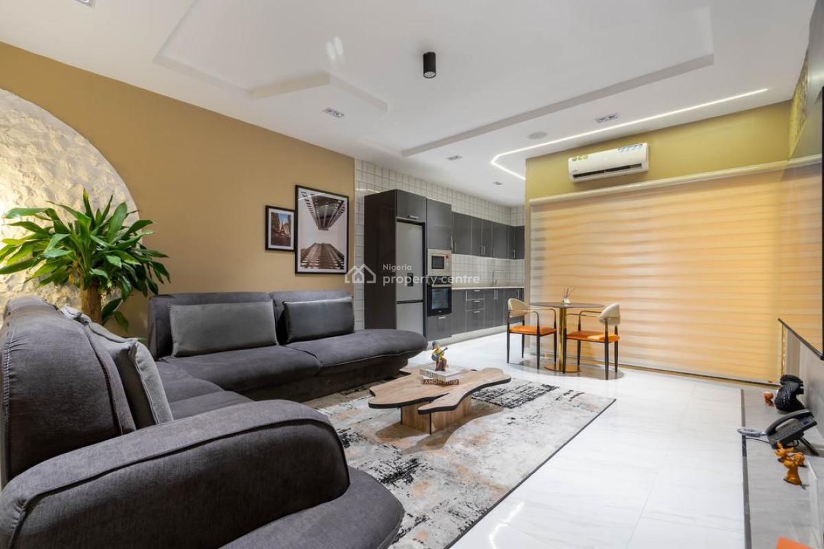 Beautiful One Bedroom Apartment with Swimming Pool and Gym, Off Freedom Way, Back of Canada Embassy, Lekki Phase 1, Lekki, Lagos, Flat / Apartment Short Let