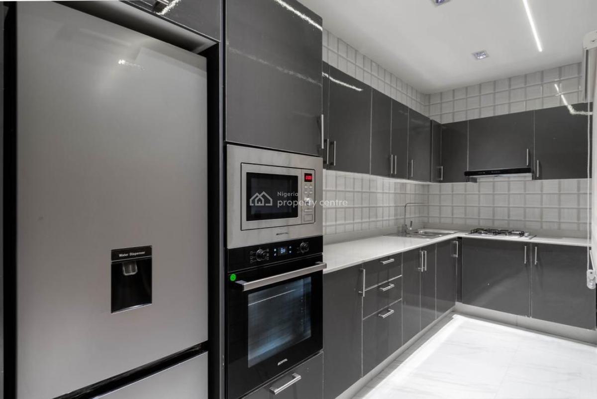 Beautiful One Bedroom Apartment with Swimming Pool and Gym, Off Freedom Way, Back of Canada Embassy, Lekki Phase 1, Lekki, Lagos, Flat / Apartment Short Let
