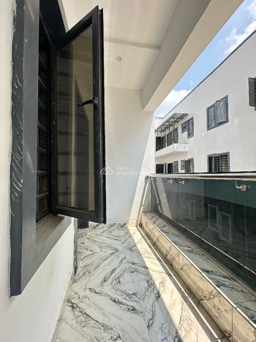 2bedroom Apartment with Excellent Facilities, Chief Lateef Oyelade Gra, Oluyole Industrial Estate, Ibadan, Ibadan, Oyo, Flat / Apartment for Sale
