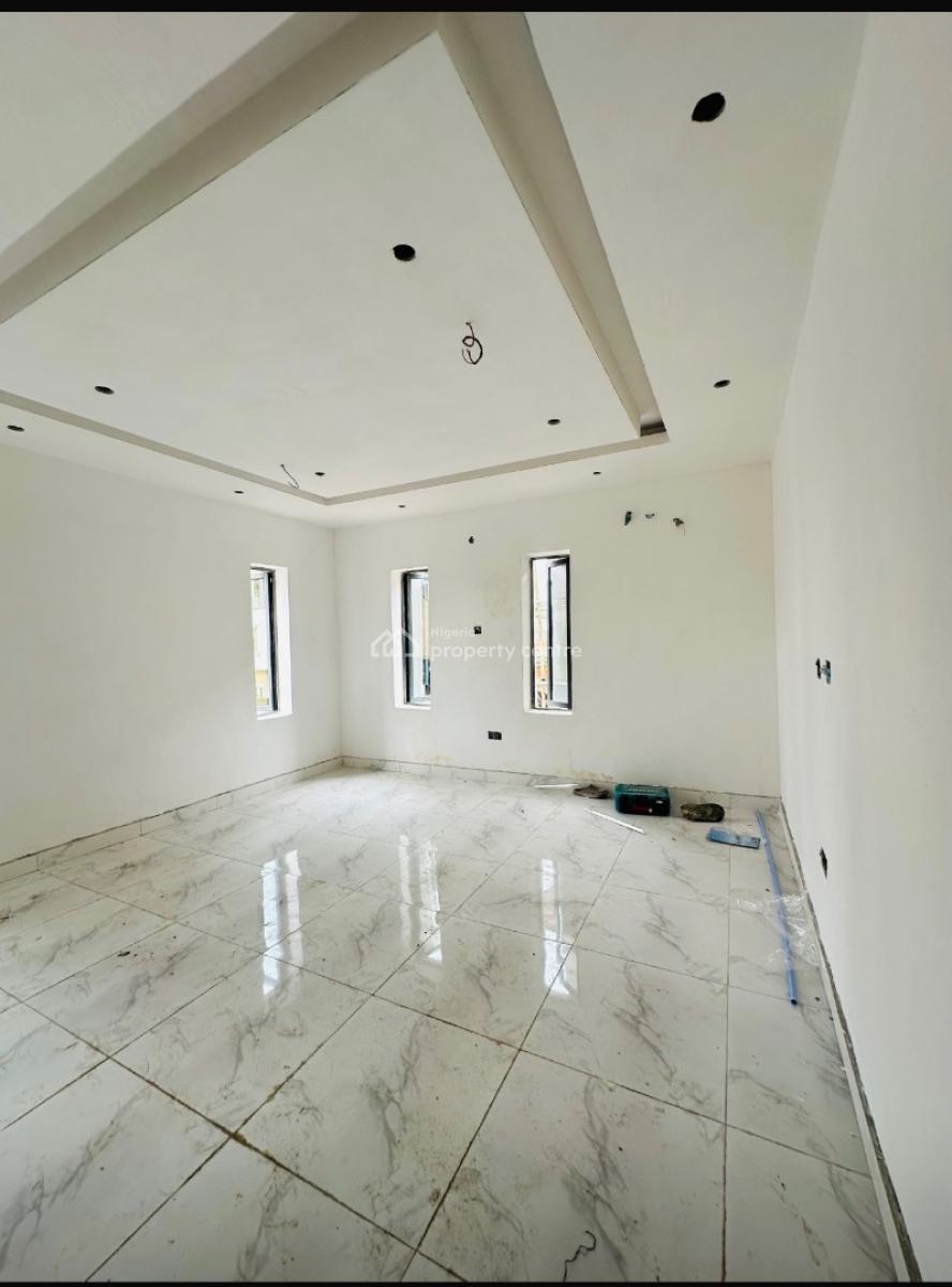 Nice 3 Bedroom Spacious Apartment, Gbagada Lagos, Gbagada, Lagos, Flat / Apartment for Sale