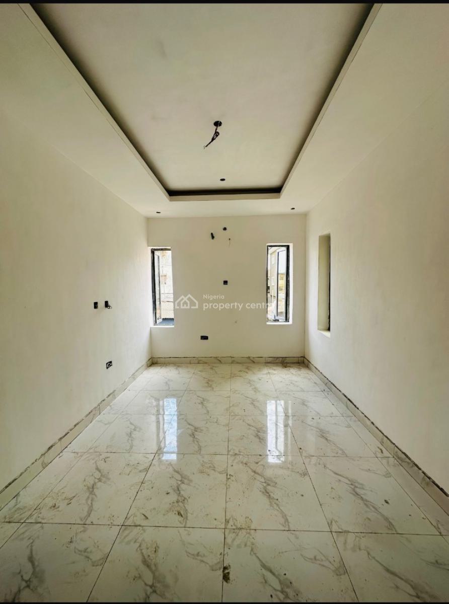 Nice 3 Bedroom Spacious Apartment, Gbagada Lagos, Gbagada, Lagos, Flat / Apartment for Sale