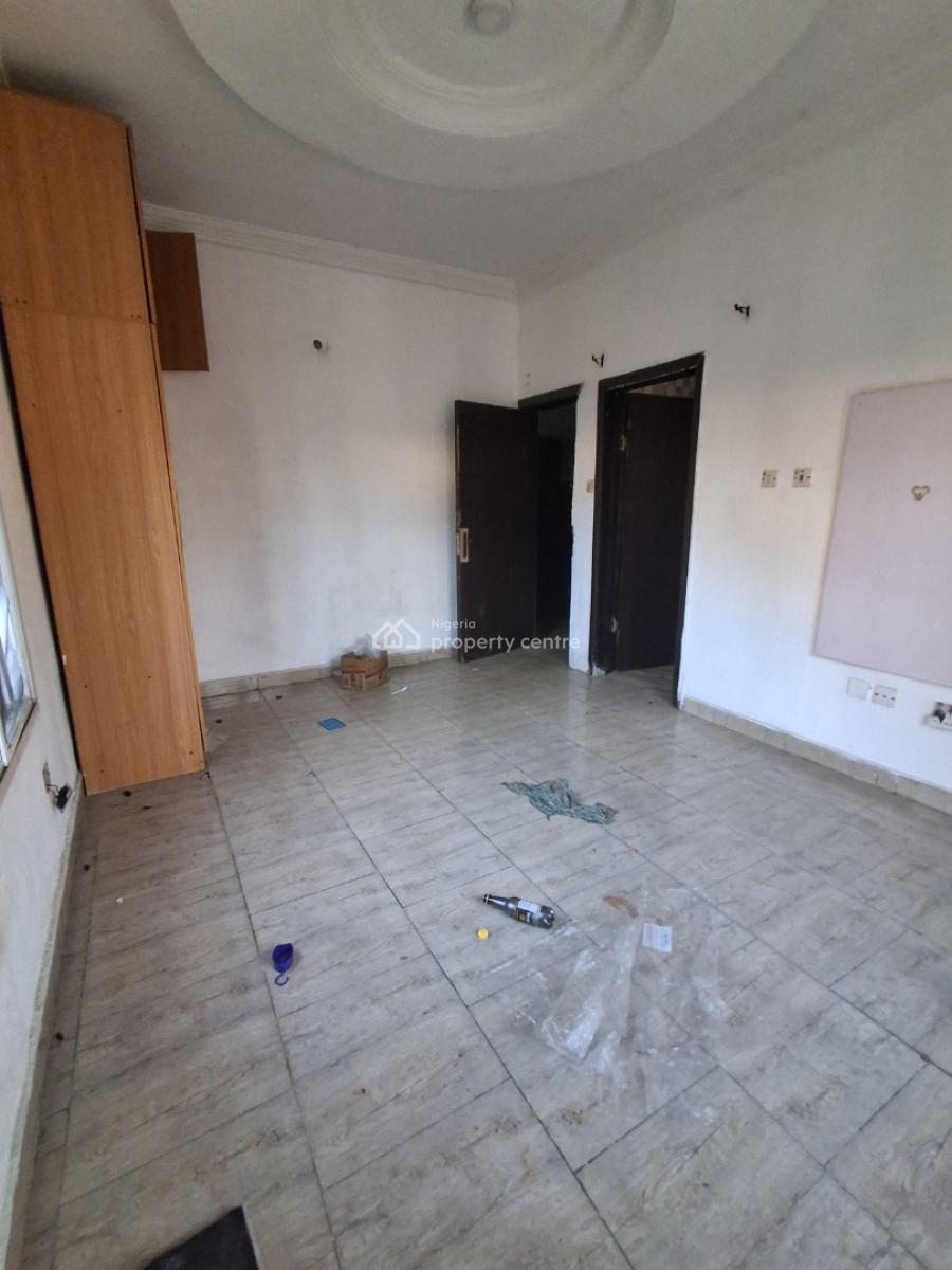 Shared Apartment Sharing Only Kitchen, in an Estate, Badore, Ajah, Lagos, House for Rent