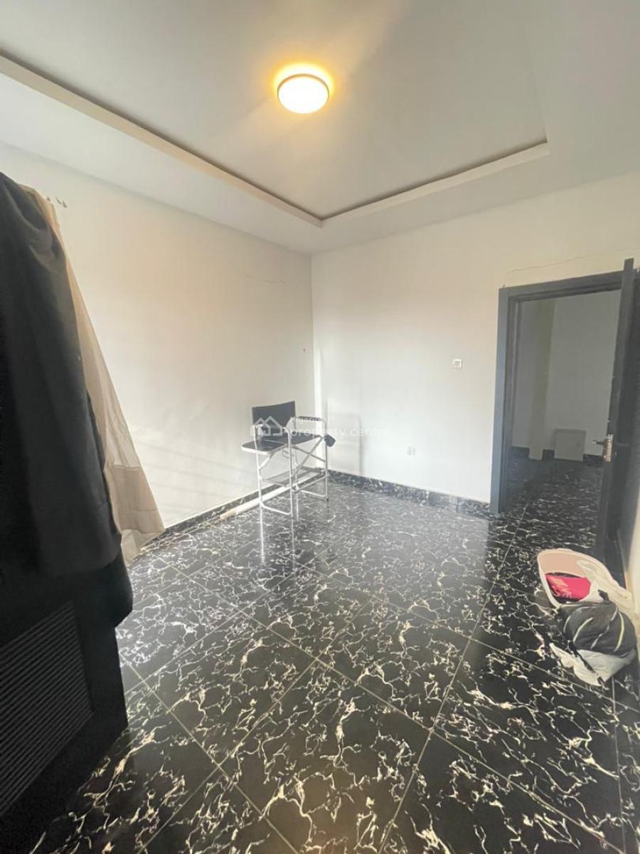 Clean and Spacious Semi Masters Available, Orchid Road, Lekki, Lagos, Self Contain (single Rooms) for Rent