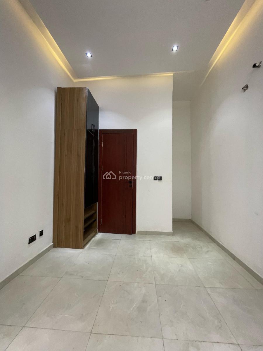 Exquisite Five Bedroom Fully Detached with Bq and Pool, Ajah, Lagos, Detached Duplex for Sale