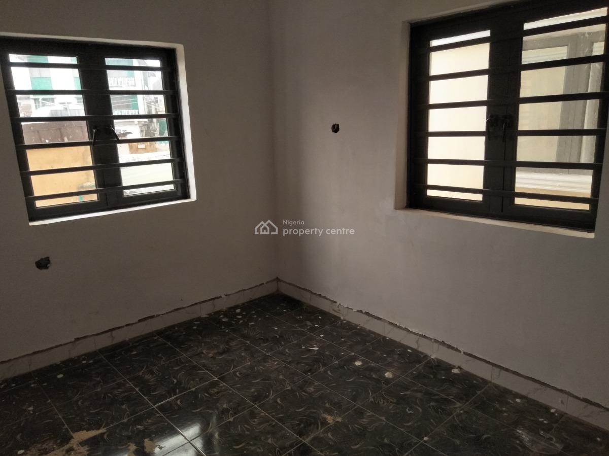 a Newly Built Lovely 2 Bedroom Apartment, Off Ilaje Road Bariga, Bariga, Shomolu, Lagos, Flat / Apartment for Rent