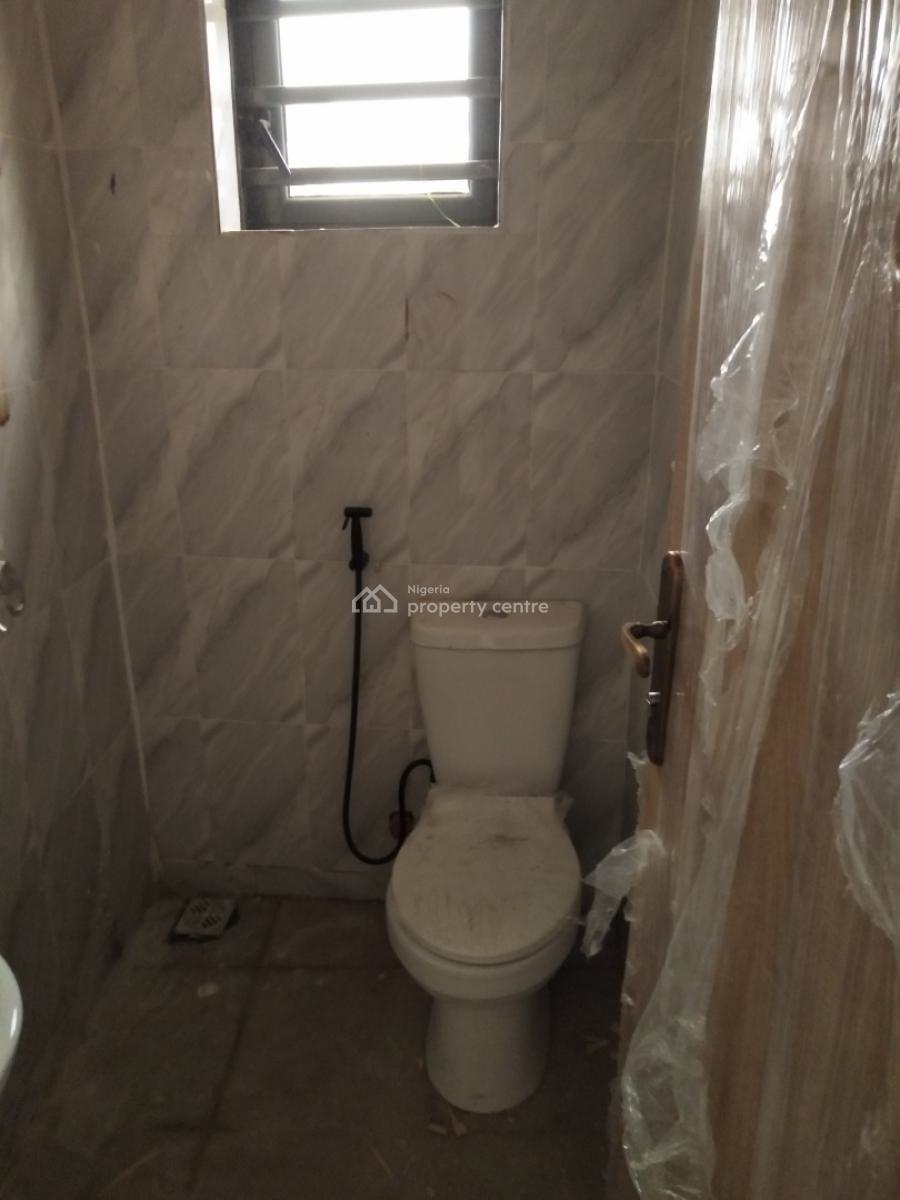 a Newly Built Lovely 2 Bedroom Apartment, Off Ilaje Road Bariga, Bariga, Shomolu, Lagos, Flat / Apartment for Rent