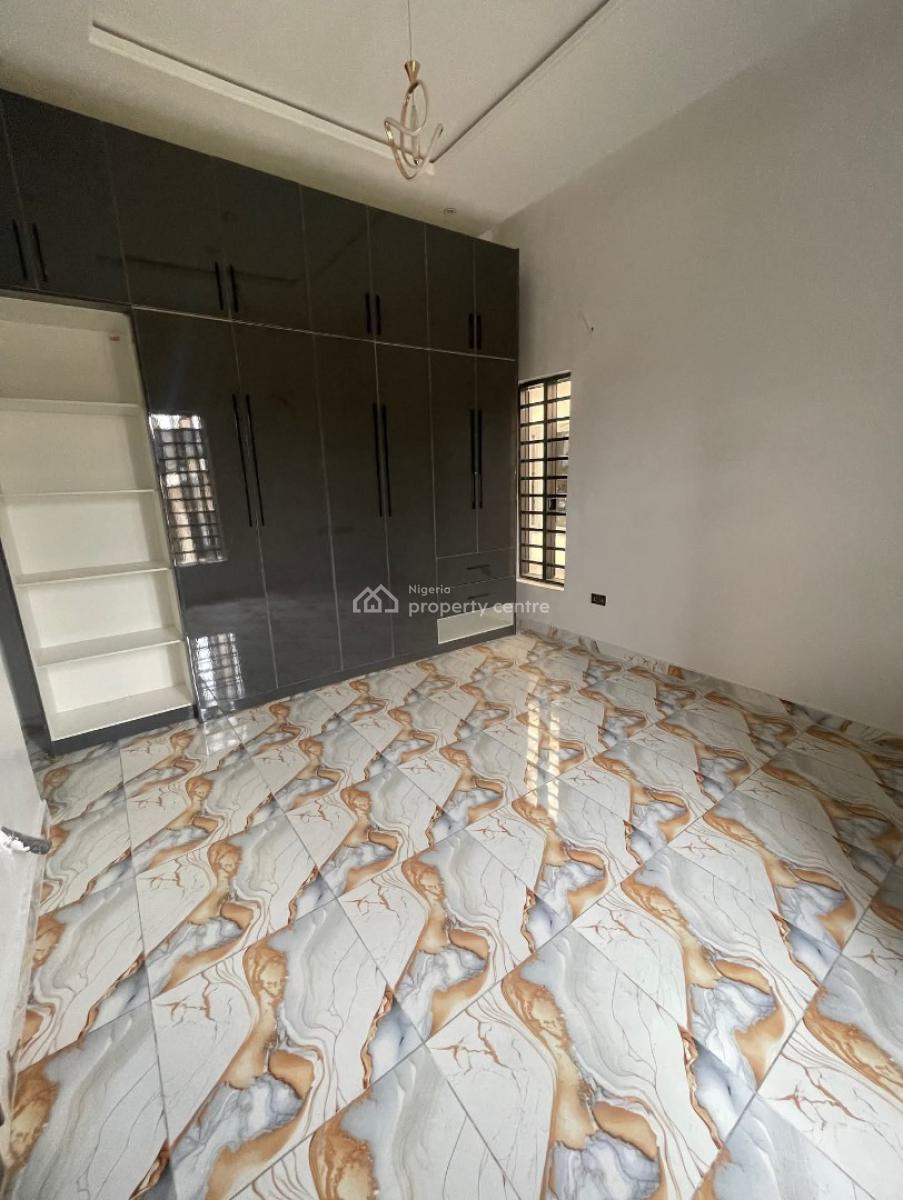 5 Bedroom Detached Duplex with Bq & Swimming Pool, Medina Estate, Gbagada, Lagos, Detached Duplex for Sale