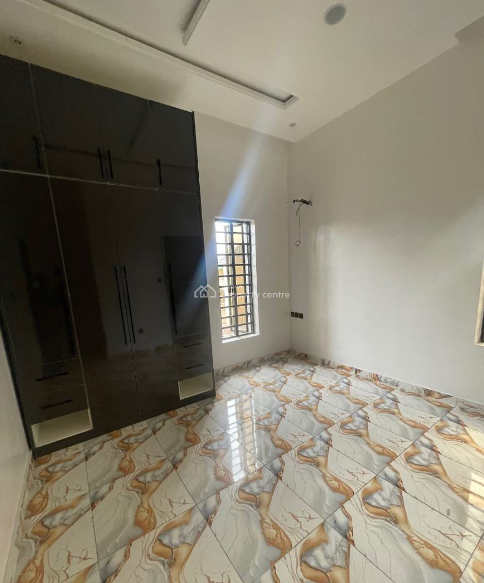5 Bedroom Detached Duplex with Bq & Swimming Pool, Medina Estate, Gbagada, Lagos, Detached Duplex for Sale