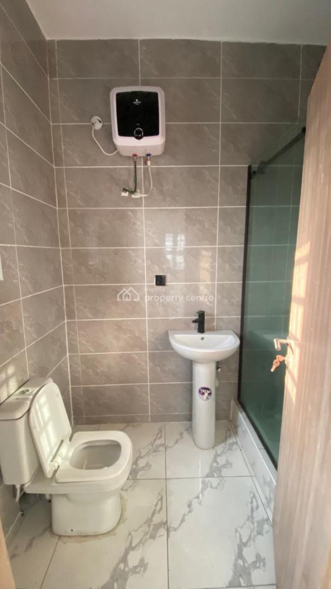 Brand New 2 Bedroom All Ensuite Apartment with 24 Hours Electricity, Chevron Drive, Lekki, Lagos, Flat / Apartment for Rent