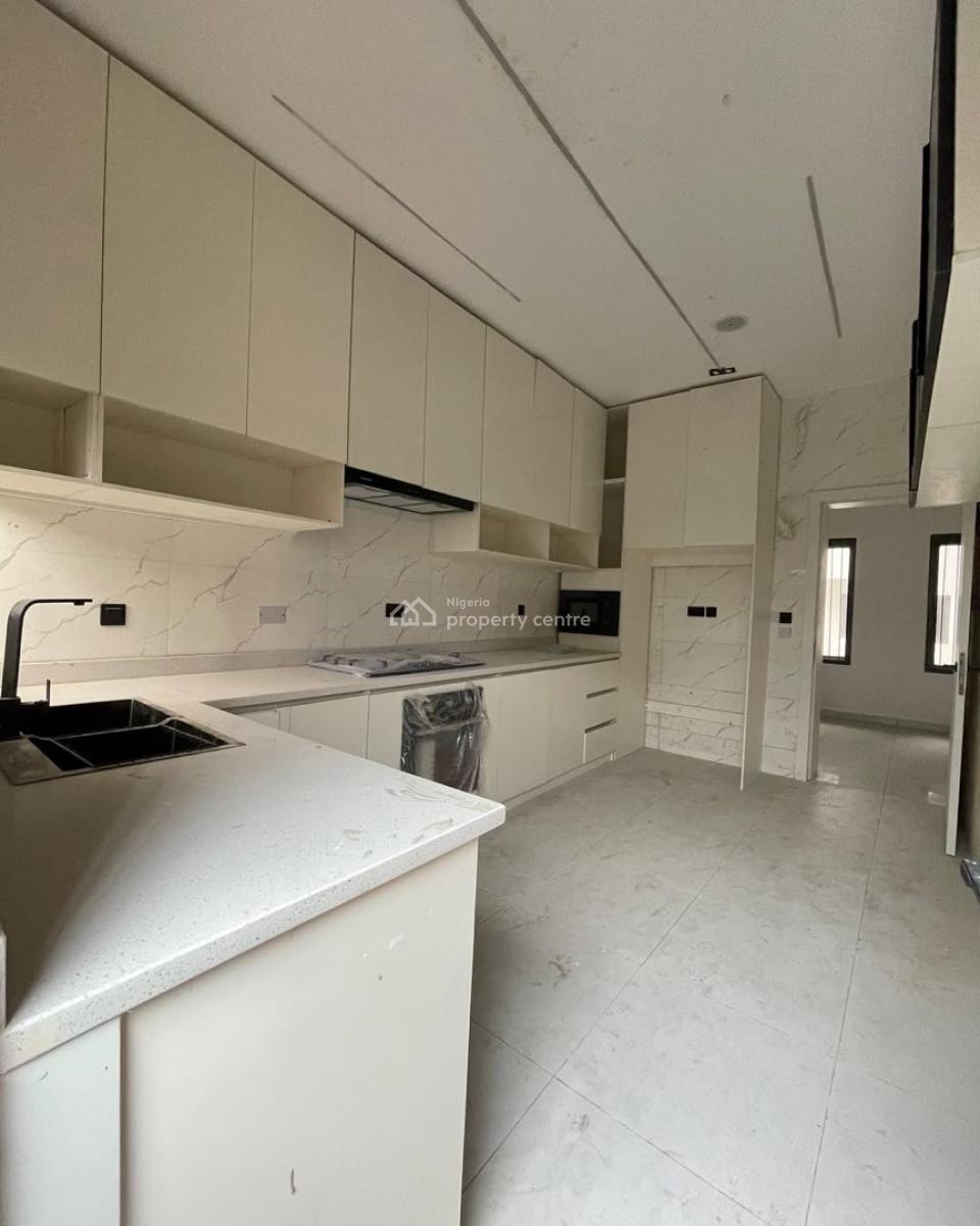 Exclusive 4 Bedroom Terraced Duplex with Bq, Lekki Phase 1, Lekki, Lagos, Terraced Duplex for Sale