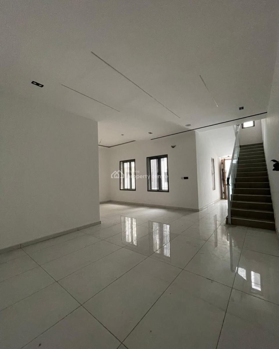 Exclusive 4 Bedroom Terraced Duplex with Bq, Lekki Phase 1, Lekki, Lagos, Terraced Duplex for Sale