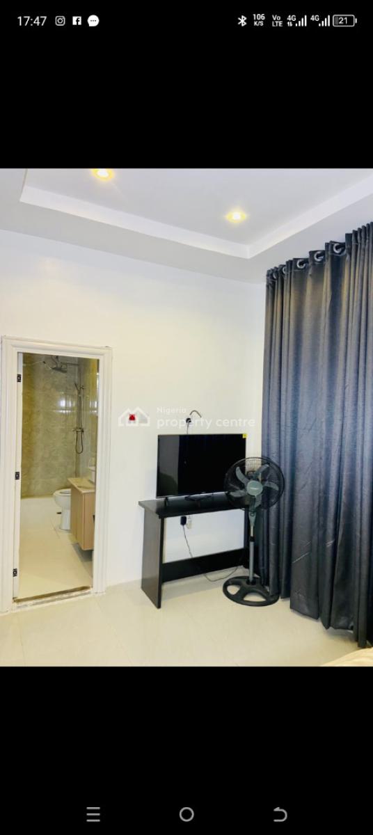Luxury 1bedroom Apartment, United Estate, Sangotedo, Ajah, Lagos, Flat / Apartment Short Let