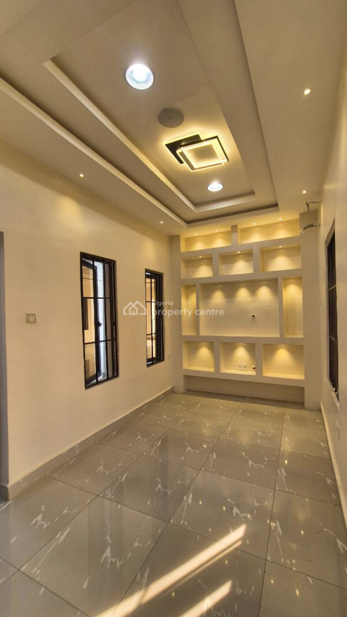 Luxury Exclusive 600 Sqm Open Plan Office Space on 3 Floors in Ogudu, By Ogudu Rd, Ogudu, Lagos, Office Space for Rent