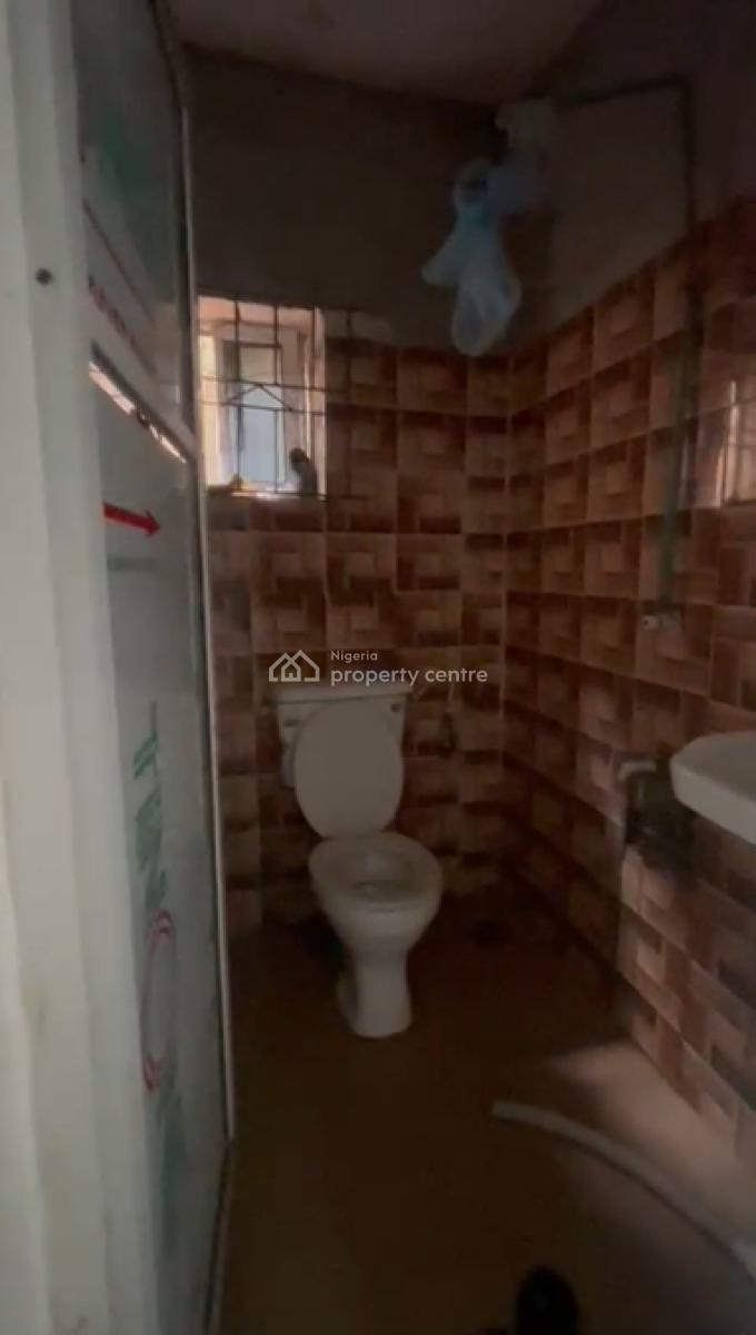 Specious Mini Flat (ground Floor), Shomolu, Bariga, Shomolu, Lagos, Mini Flat (room and Parlour) for Rent