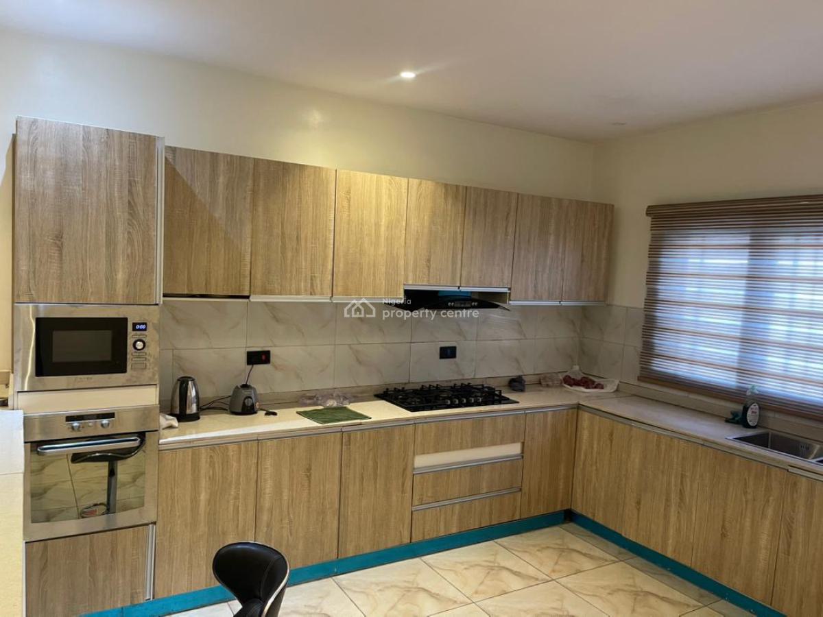Monthly / Annual Shared Apartment, Conservation, Lekki, Lagos, Flat / Apartment for Rent
