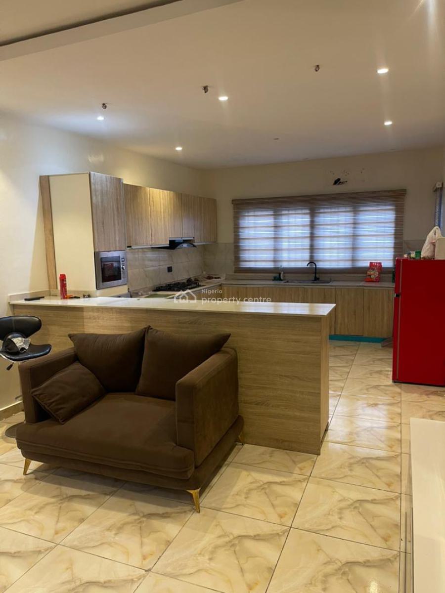 Monthly / Annual Shared Apartment, Conservation, Lekki, Lagos, Flat / Apartment for Rent
