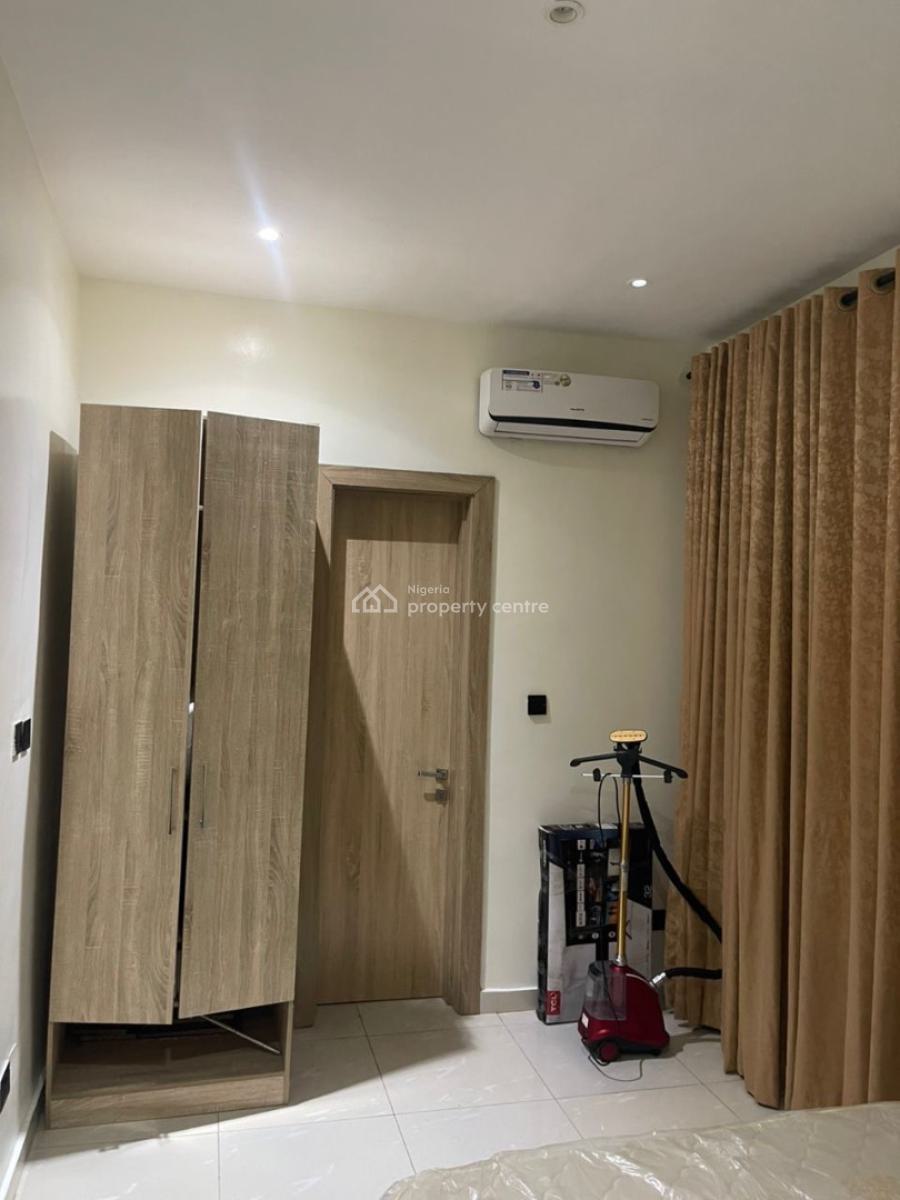 Monthly / Annual Shared Apartment, Conservation, Lekki, Lagos, Flat / Apartment for Rent