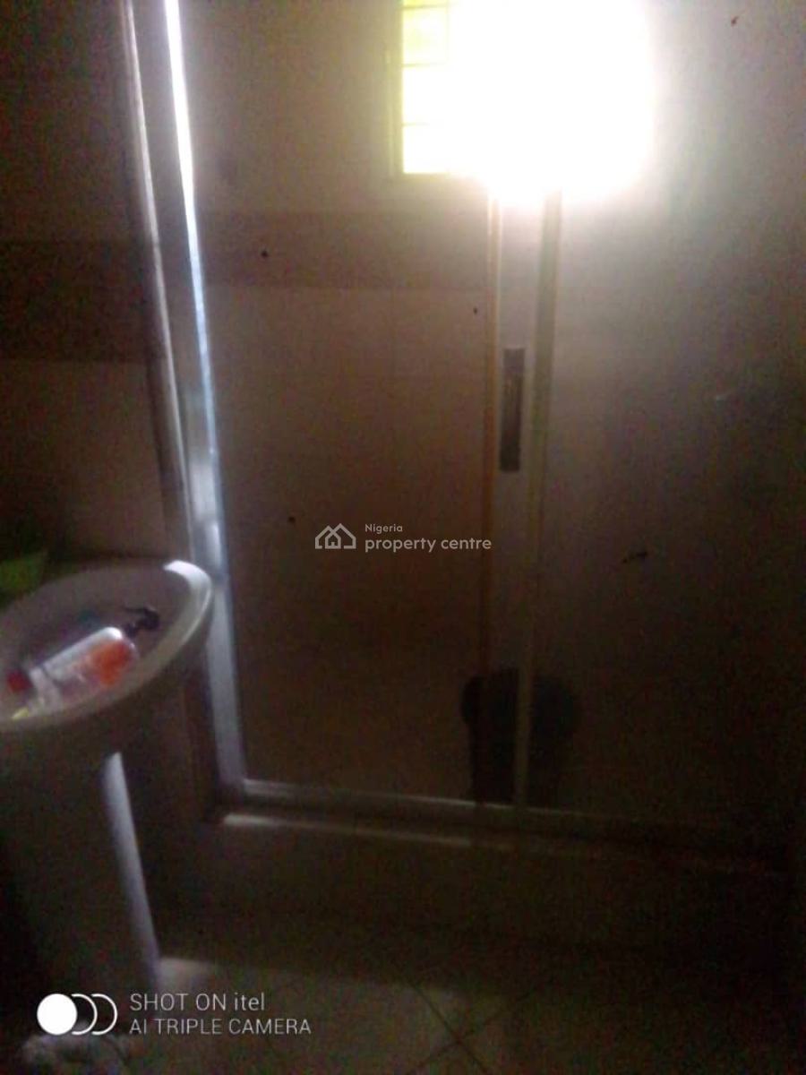 Massive 3 Bedroom Apartment, an Estate on Kusenla Road, Ikate Elegushi, Lekki, Lagos, Flat / Apartment for Rent