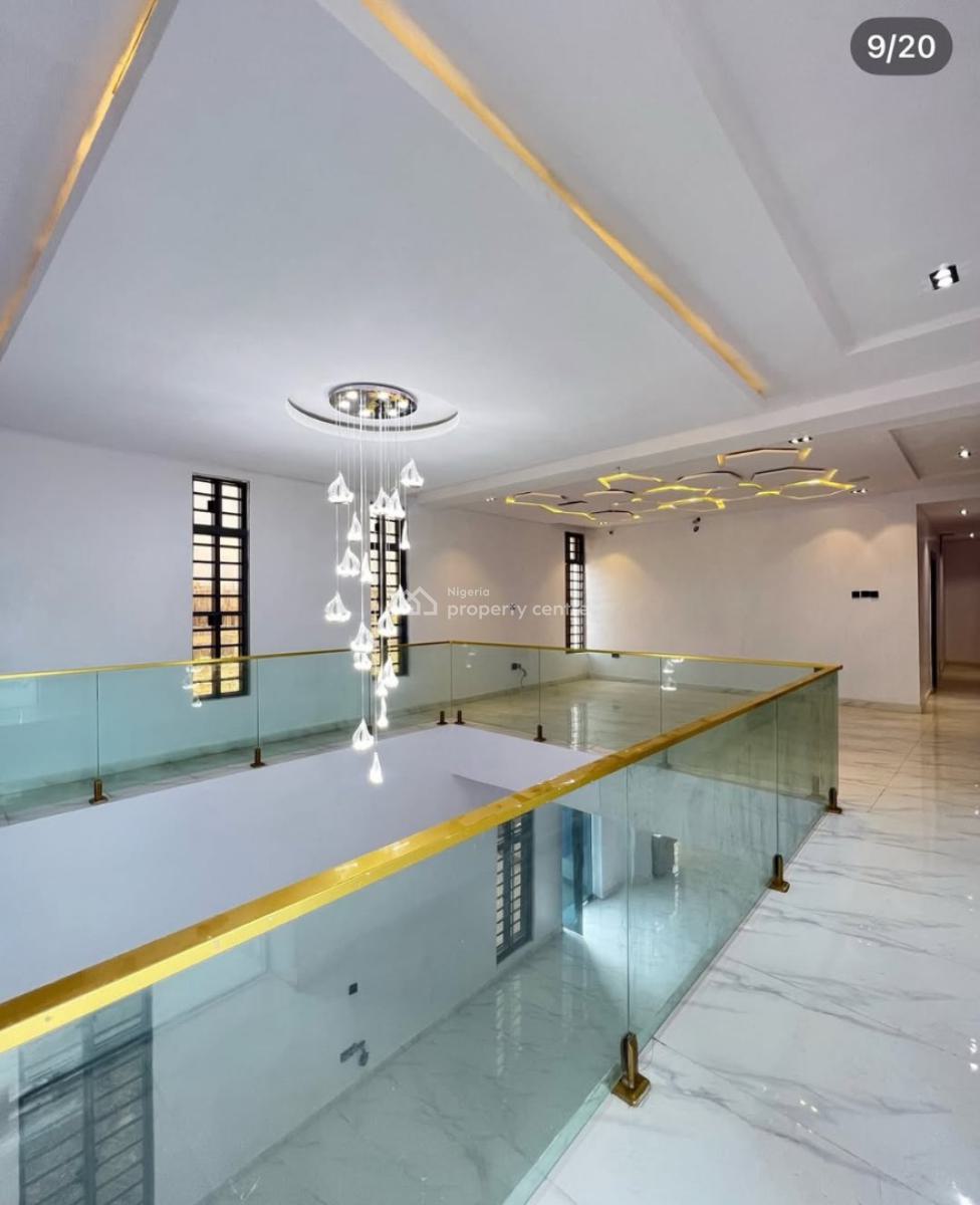 5 Bedrooms Fully Detached House with Swimming Pool, Ikota, Lekki, Lagos, Detached Duplex for Sale