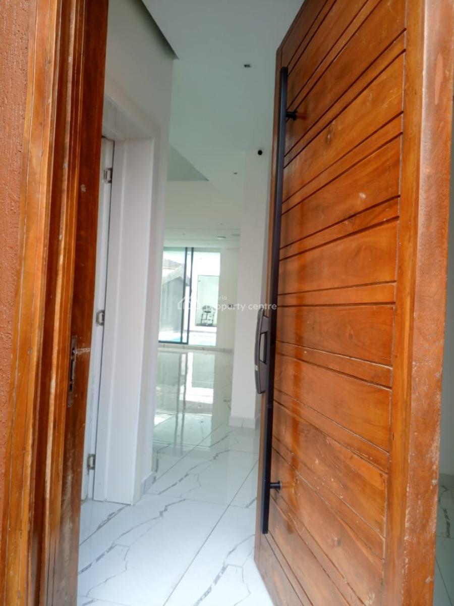 Elegant 5-bedroom Detached with 2 Bq Contemporary Charm, Lekki Phase 1, Lekki, Lagos, Detached Duplex for Sale