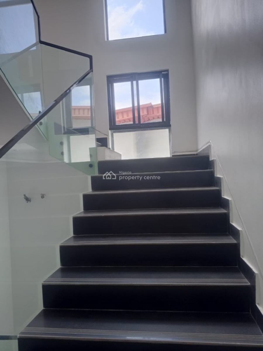 Elegant 5-bedroom Detached with 2 Bq Contemporary Charm, Lekki Phase 1, Lekki, Lagos, Detached Duplex for Sale
