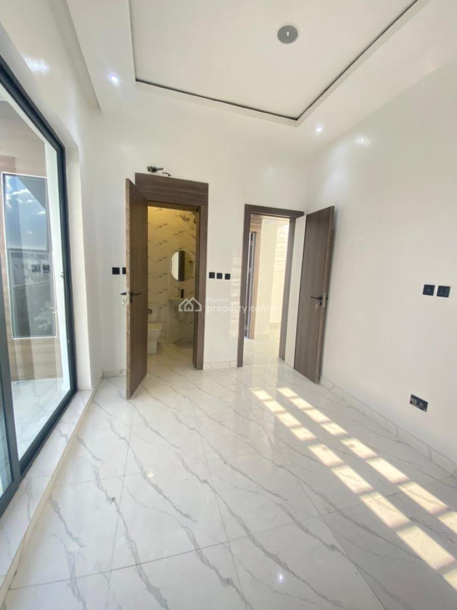 Newly Built 3 Bedroom Apartment, Lekki Phase1, Lekki Phase 1, Lekki, Lagos, Flat / Apartment for Rent