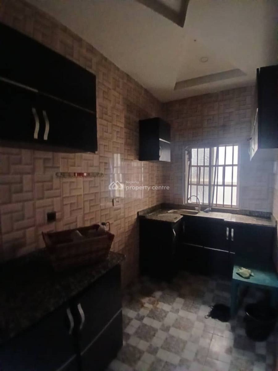 4 Bed with a Min Flat Bq on 500sqm Close to Road, Ado Road, Ado, Ajah, Lagos, House for Sale