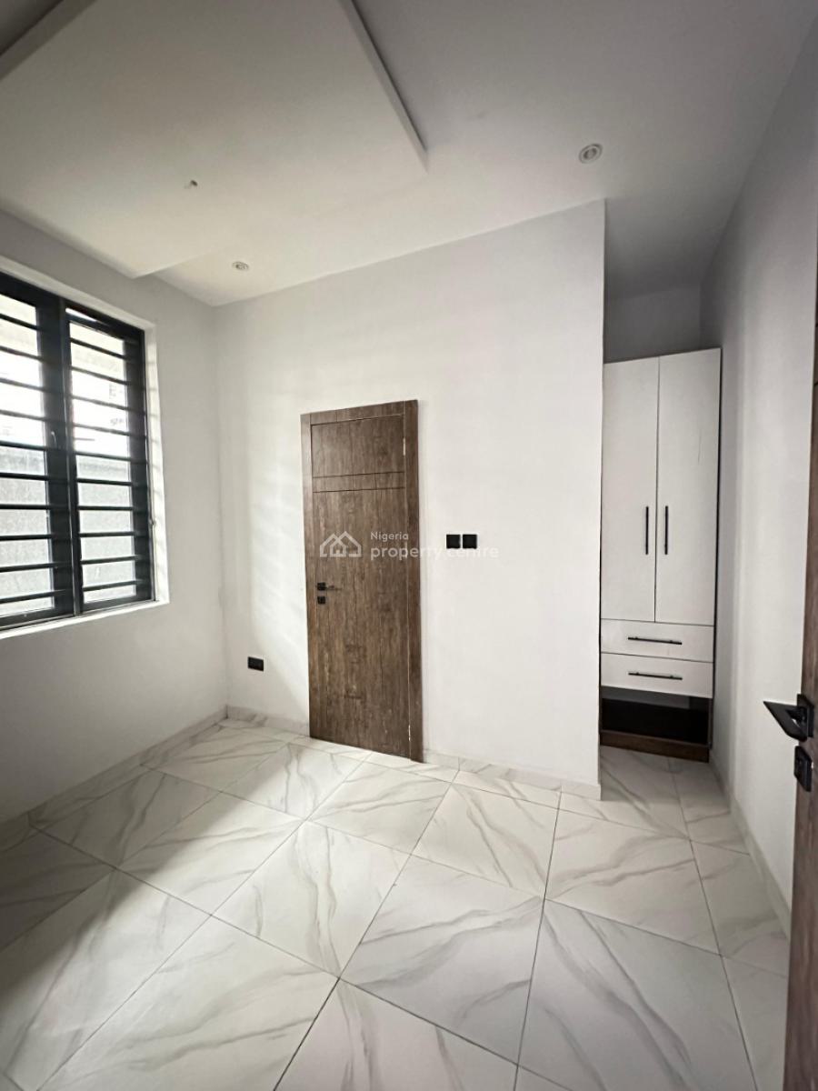 Well Built Luxury 2 Bedroom Apartment with Swimming Pool and Gym, Ikate, Lekki, Ikate, Lekki, Lagos, Flat / Apartment for Sale