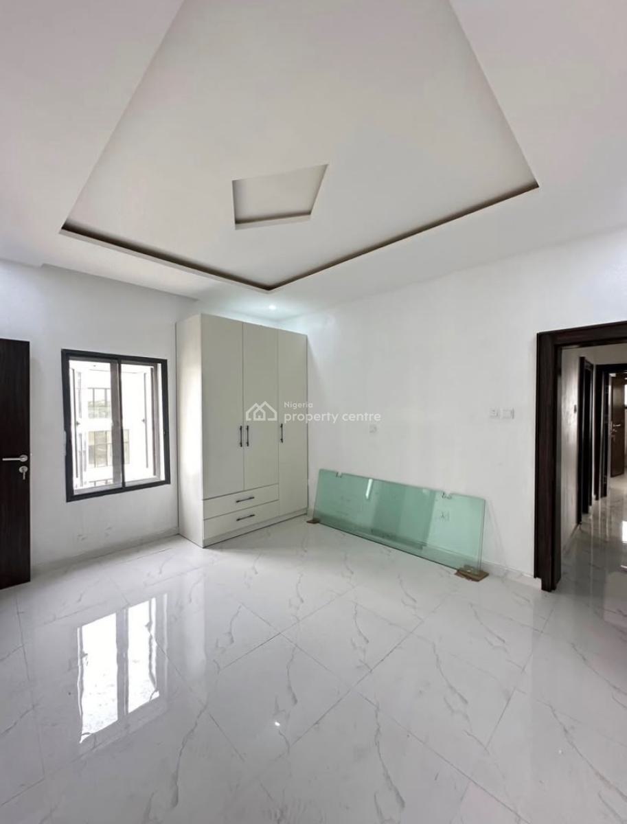 Luxury and Spacious 3 Bedroom Serviced Apartment with Pool and Gym, Ikoyi, Lagos, Ikoyi, Lagos, Flat / Apartment for Rent