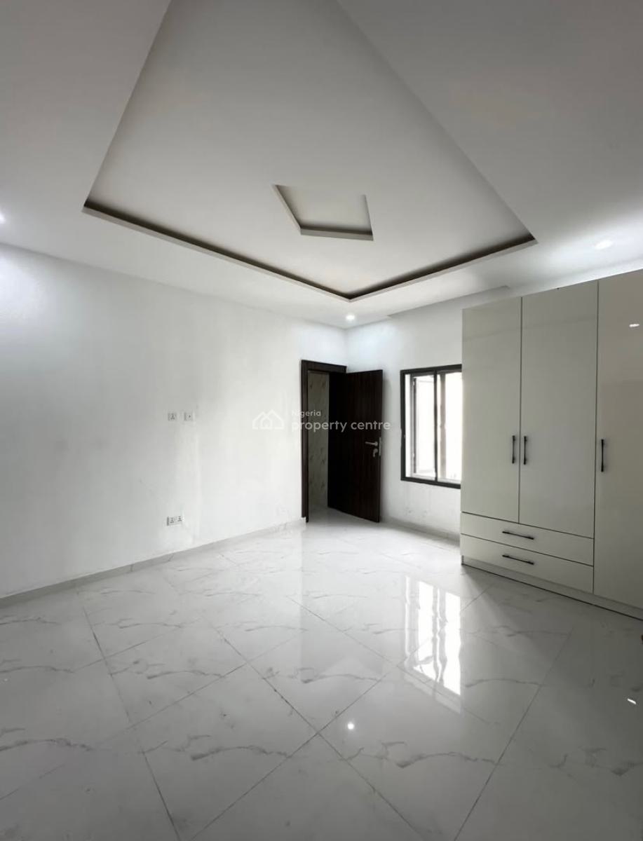 Luxury and Spacious 3 Bedroom Serviced Apartment with Pool and Gym, Ikoyi, Lagos, Ikoyi, Lagos, Flat / Apartment for Rent