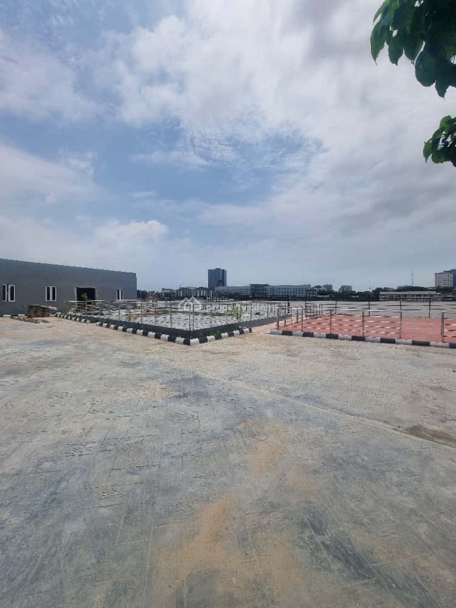 2 Bedrooms Waterfront Penthouse with Private Jetty, Awolowo Way, Ikoyi, Lagos, Flat / Apartment for Sale