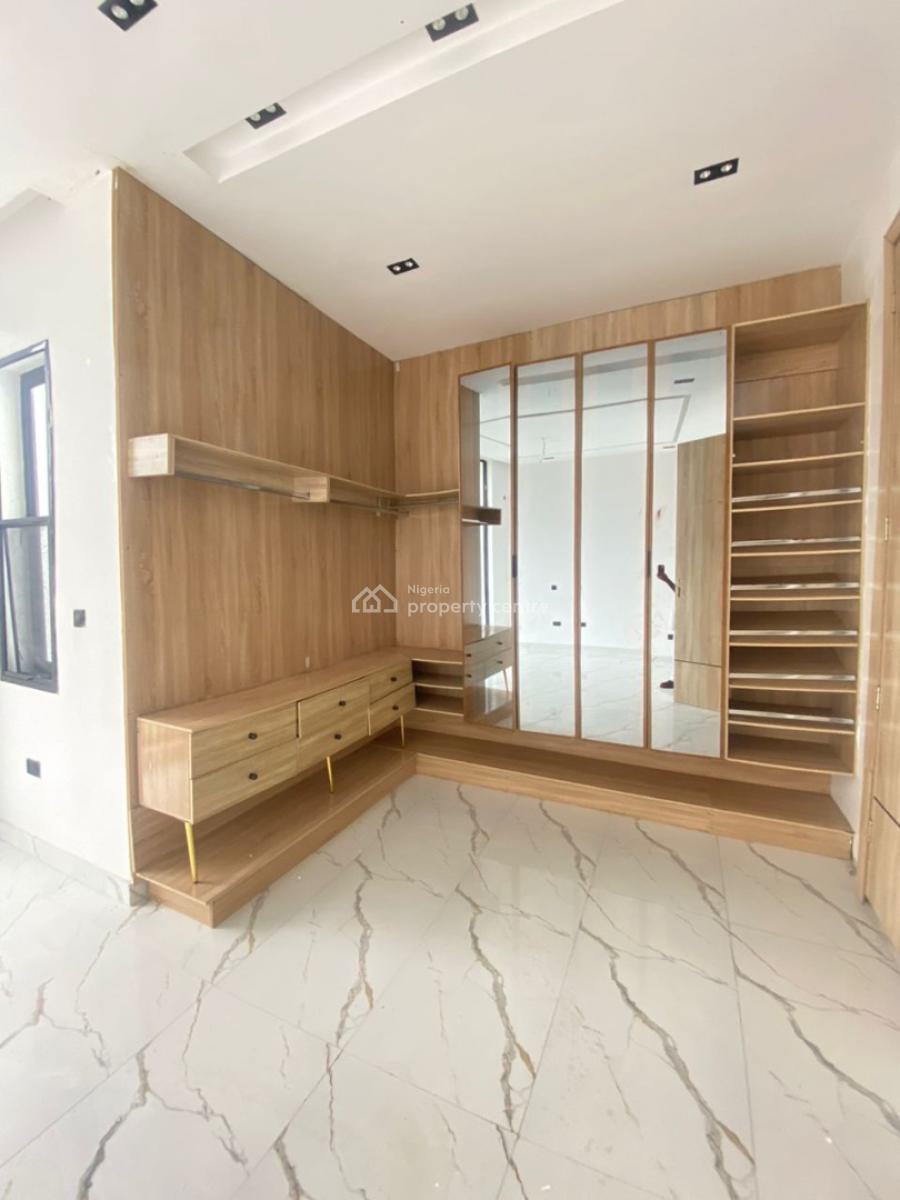 Spacious 4 Bedroom Semidetached Duplex with Bq  in an Estate, Chevron, Lekki, Lagos, Semi-detached Duplex for Rent