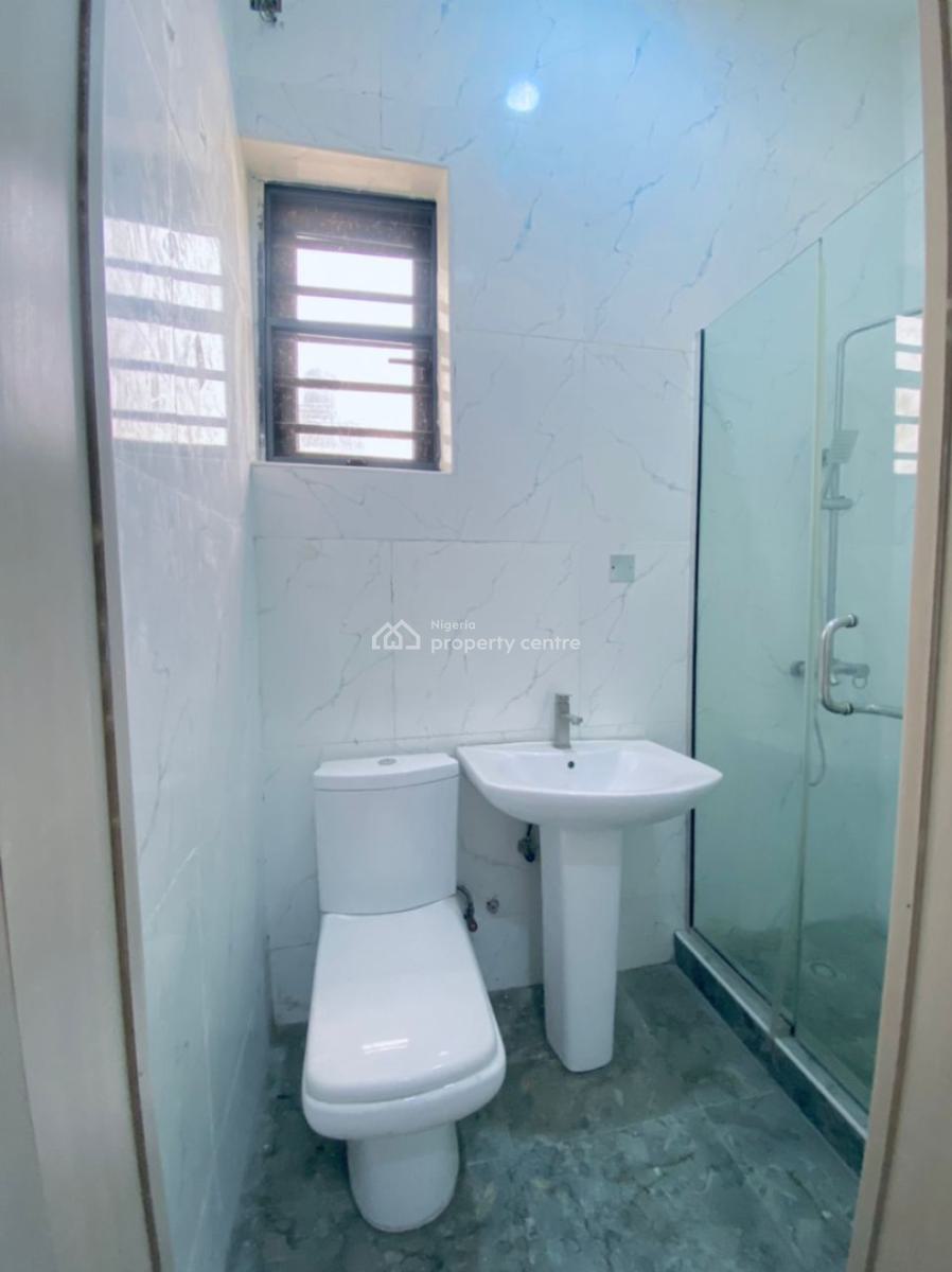 4 Bedrooms  Terrace Duplexs All En-suite, Tasteful Finished, Leon Homes Phase 6, Location Ikota Gra, Ikota, Lekki, Lagos, Terraced Duplex for Sale