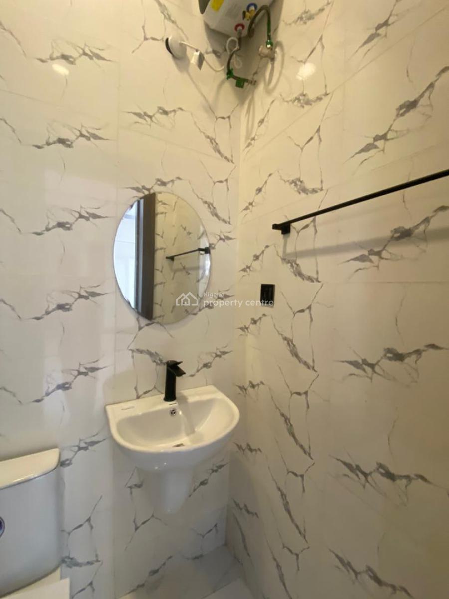 Newly Built 3 Bedroom Apartment, Lekki Phase 1, Lekki, Lagos, Flat / Apartment for Rent
