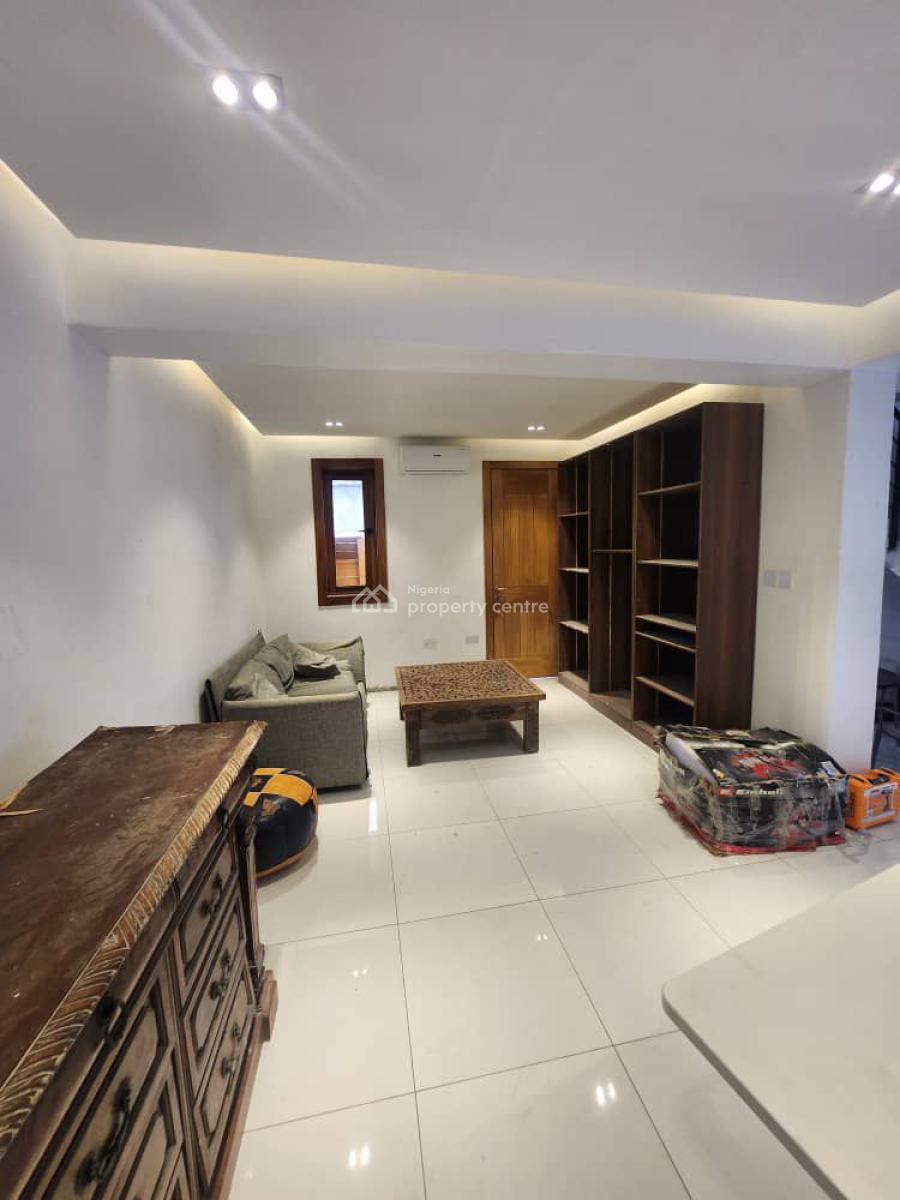 3bedroom Apartment, Lekki Phase 1, Lekki, Lagos, Flat / Apartment for Rent