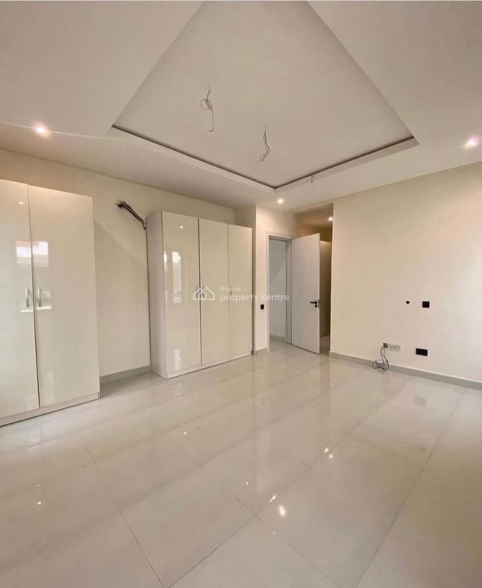 Fully Service 3 Bedroom Flat, Ologolo, Lekki, Lagos, Flat / Apartment for Rent