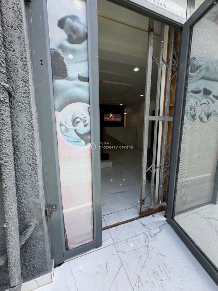 Ground Floor Shop/office Space, Lekki Phase 1, Lekki, Lagos, Shop for Rent