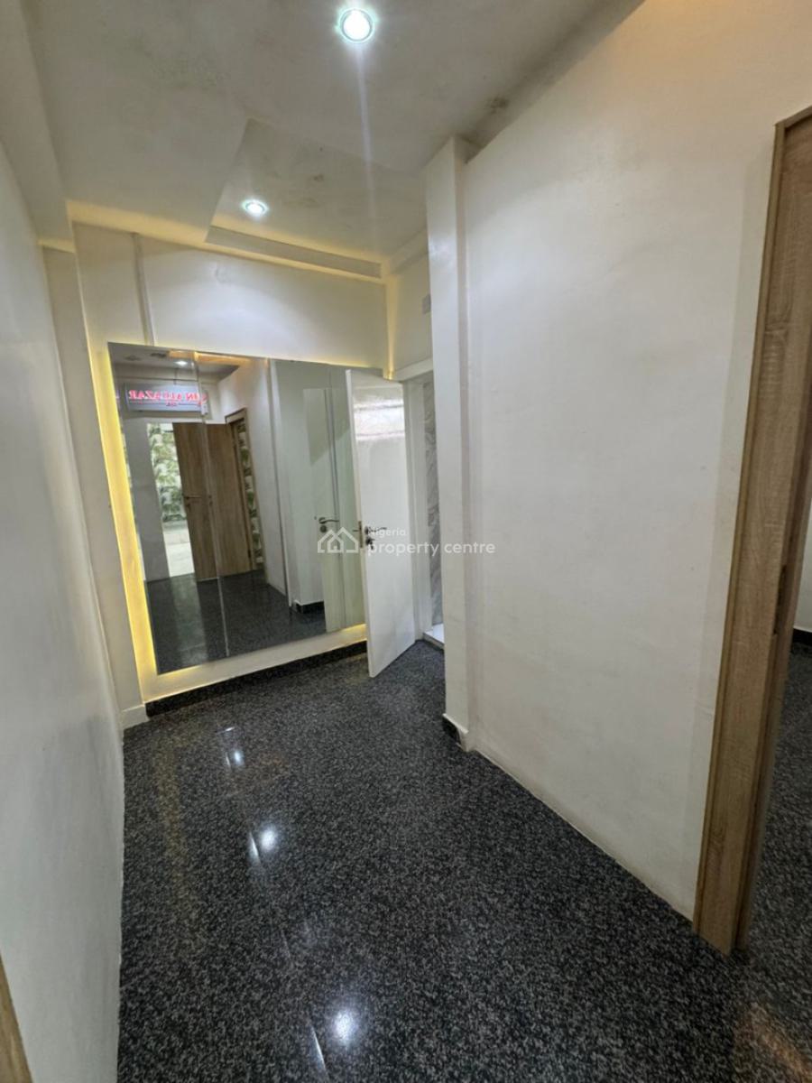 Ground Floor Shop/office Space, Lekki Phase 1, Lekki, Lagos, Shop for Rent