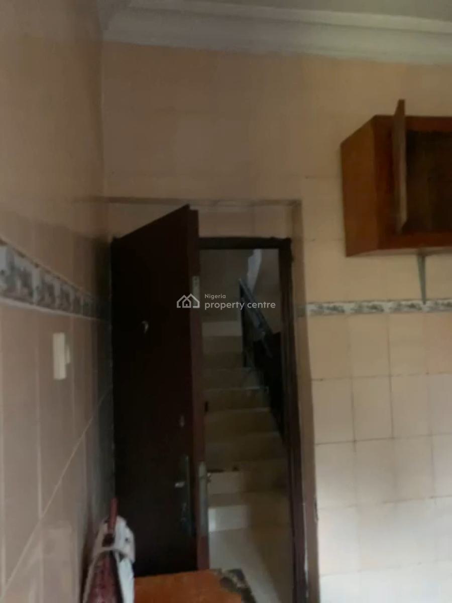 Spacious, 3 Bedroom Terrace, Festac 6th Avenue Lagos, Festac, Amuwo Odofin, Lagos, Flat / Apartment for Rent