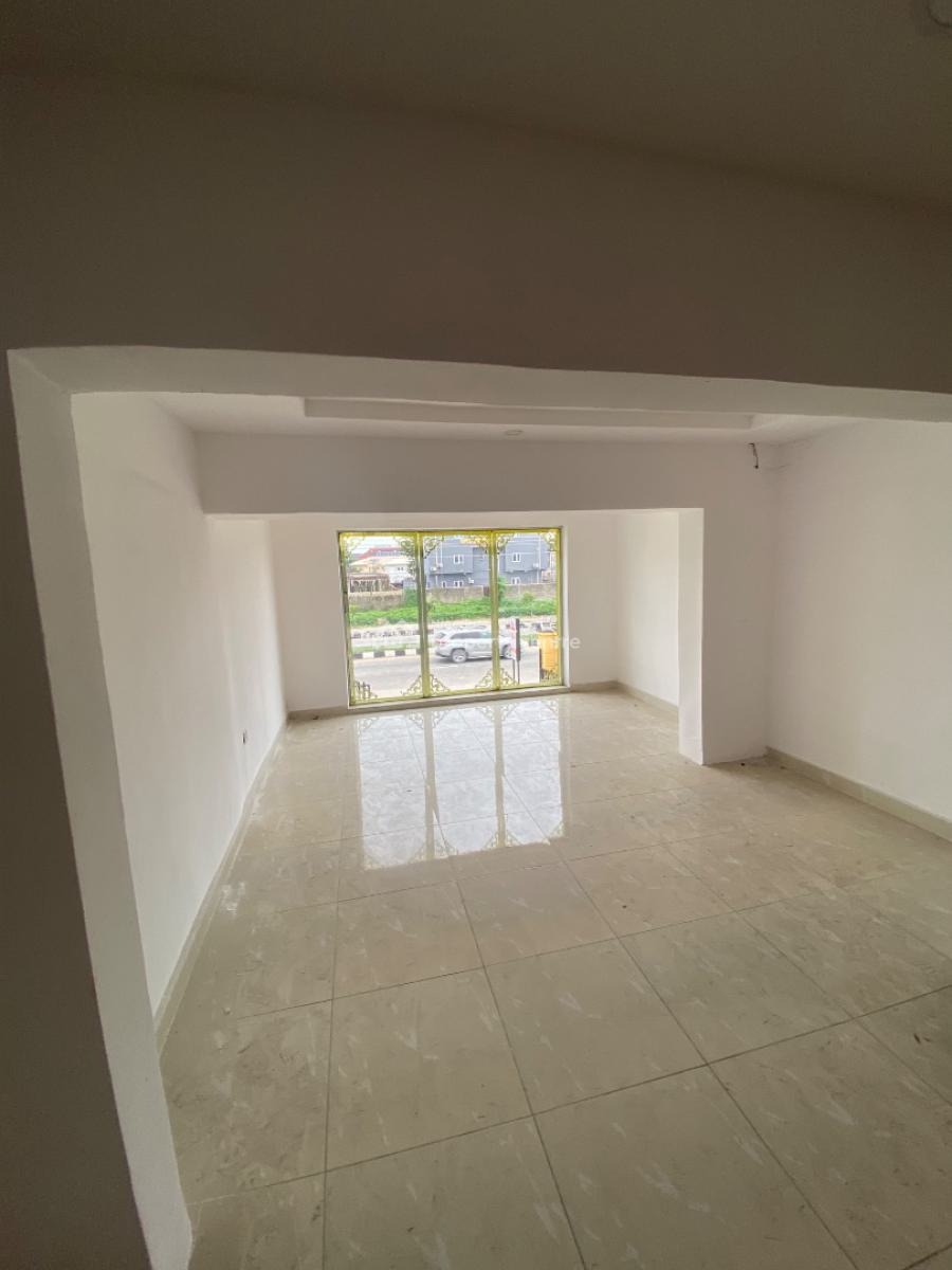 50sqm Shop Facing Main Road in a Strategic Location, Off Admiralty Way, Lekki Phase 1, Lekki, Lagos, Shop for Rent