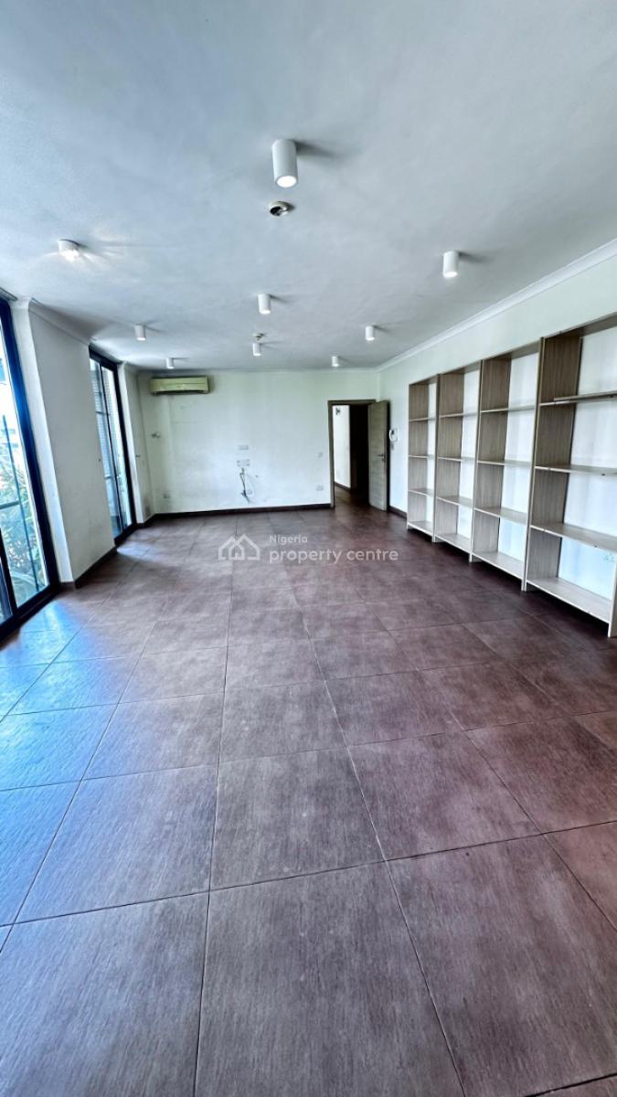 a Remarkable Corner Piece Property with a Structure on a 1600sqm, Adeola Odeku, Victoria Island (vi), Lagos, Restaurant / Bar for Rent