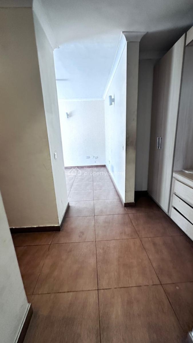 a Remarkable Corner Piece Property with a Structure on a 1600sqm, Adeola Odeku, Victoria Island (vi), Lagos, Restaurant / Bar for Rent