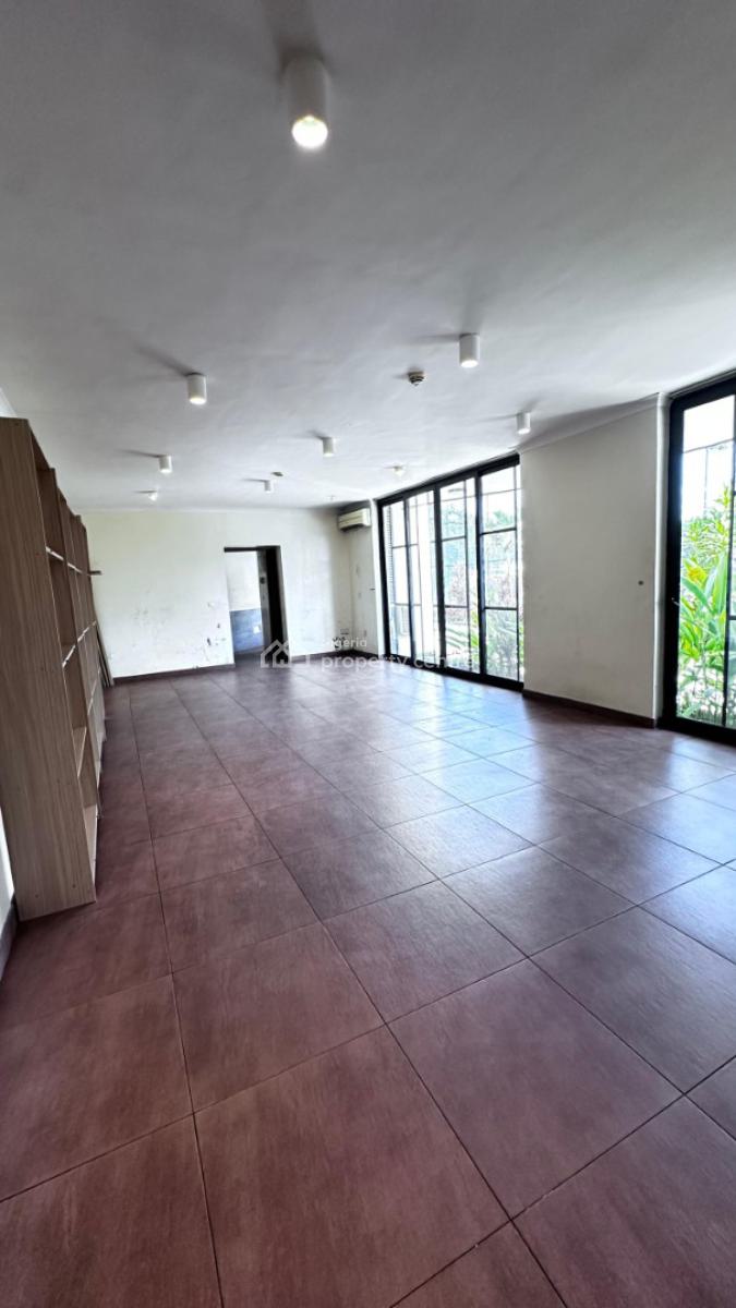 a Remarkable Corner Piece Property with a Structure on a 1600sqm, Adeola Odeku, Victoria Island (vi), Lagos, Restaurant / Bar for Rent