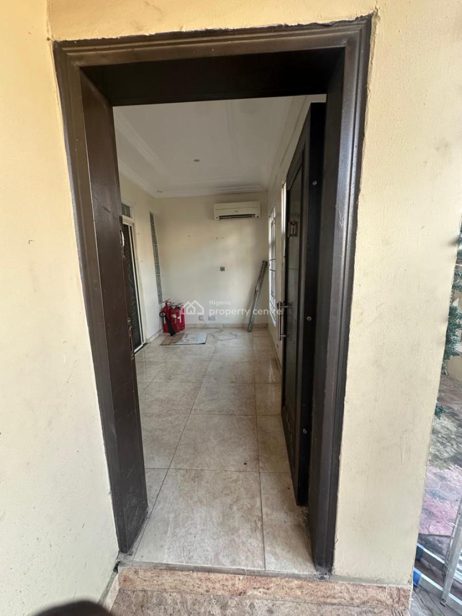 Relatively New 4bedroom Semi Detached House at Gbagada, Gnagada Lagos, Gbagada, Lagos, Semi-detached Duplex for Rent