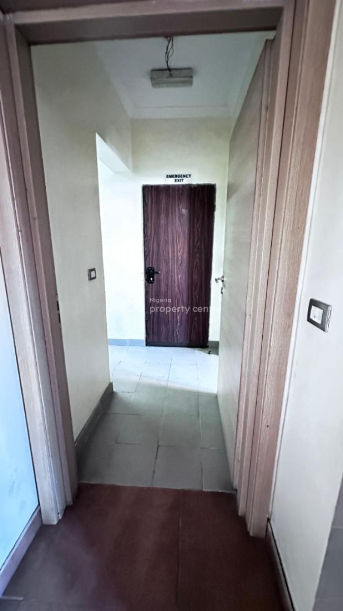 an Executive 3bedroom Flat with a Room Bq in an Exclusive Area, Old Ikoyi, Ikoyi, Lagos, Flat / Apartment for Rent