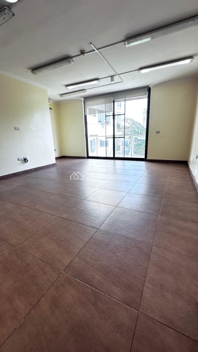 an Executive 3bedroom Flat with a Room Bq in an Exclusive Area, Old Ikoyi, Ikoyi, Lagos, Flat / Apartment for Rent