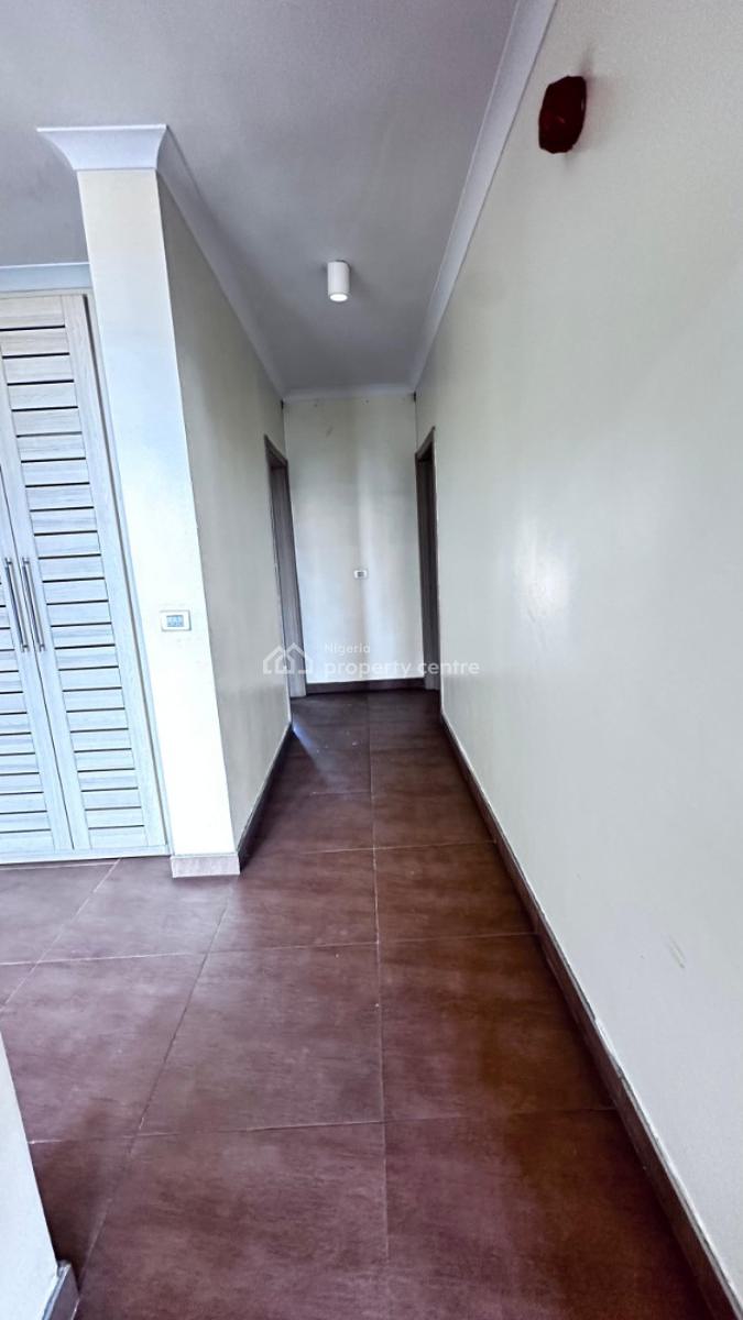 an Executive 3bedroom Flat with a Room Bq in an Exclusive Area, Old Ikoyi, Ikoyi, Lagos, Flat / Apartment for Rent